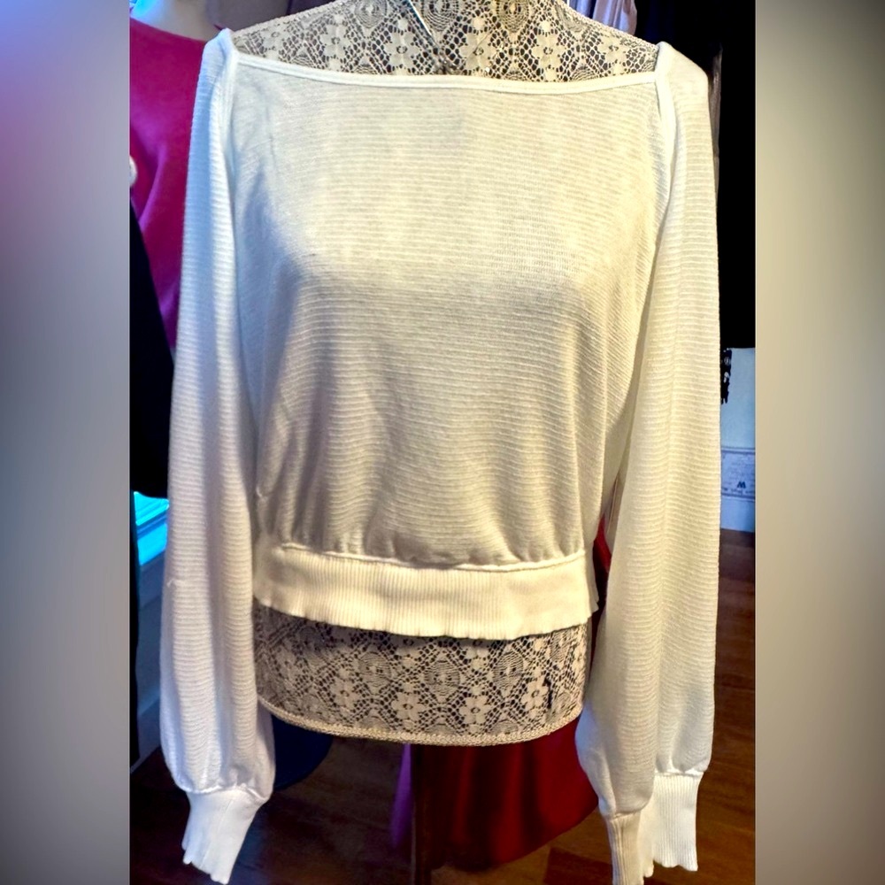 FREE PEOPLE movement OPEN BACK SHIRT. Long sleeve NWT